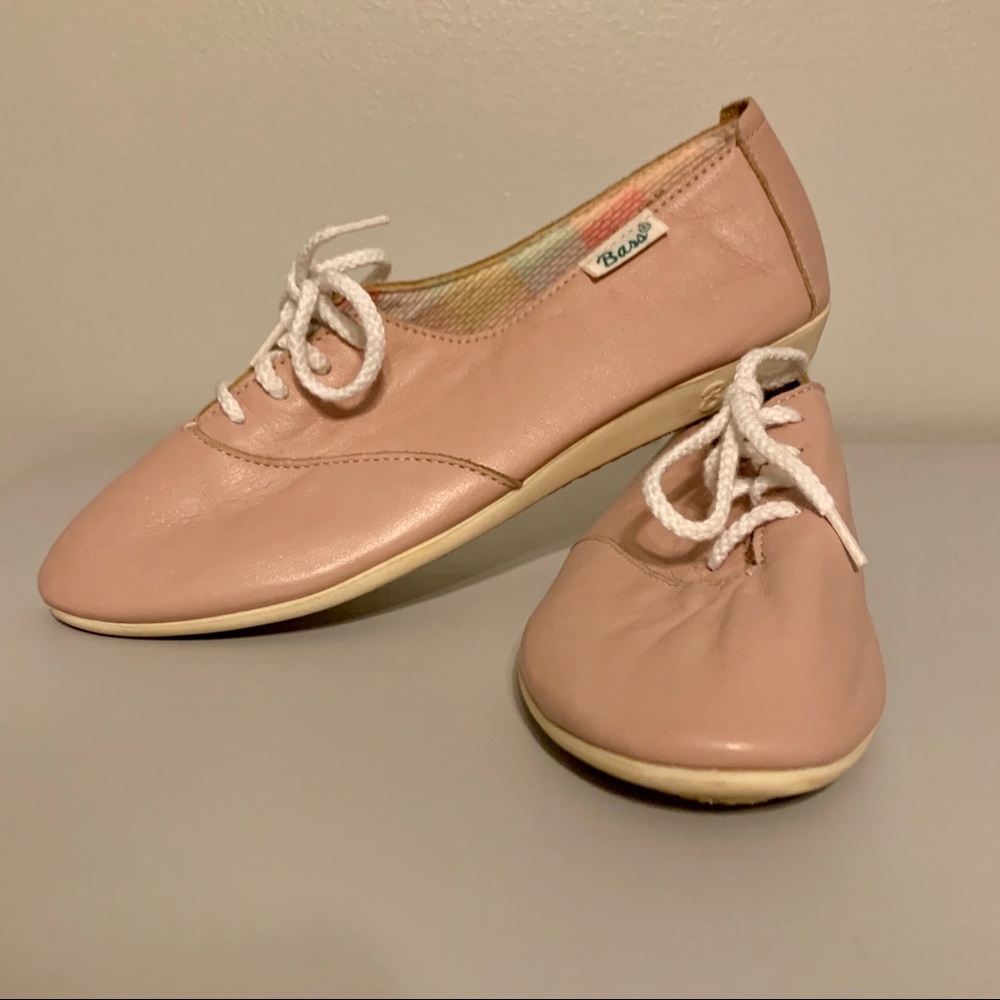 Vintage leather shoe